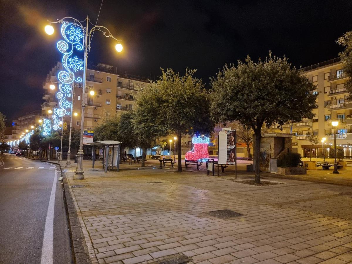Residenza Margherita - Centralissima Salerno Ngoại thất bức ảnh